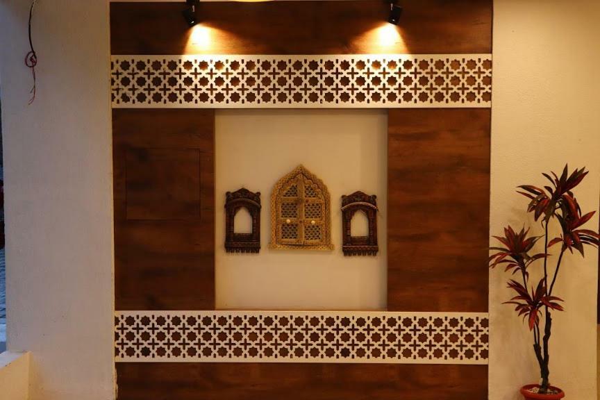 Emerald Vista Luxury Suites Pune Exterior photo